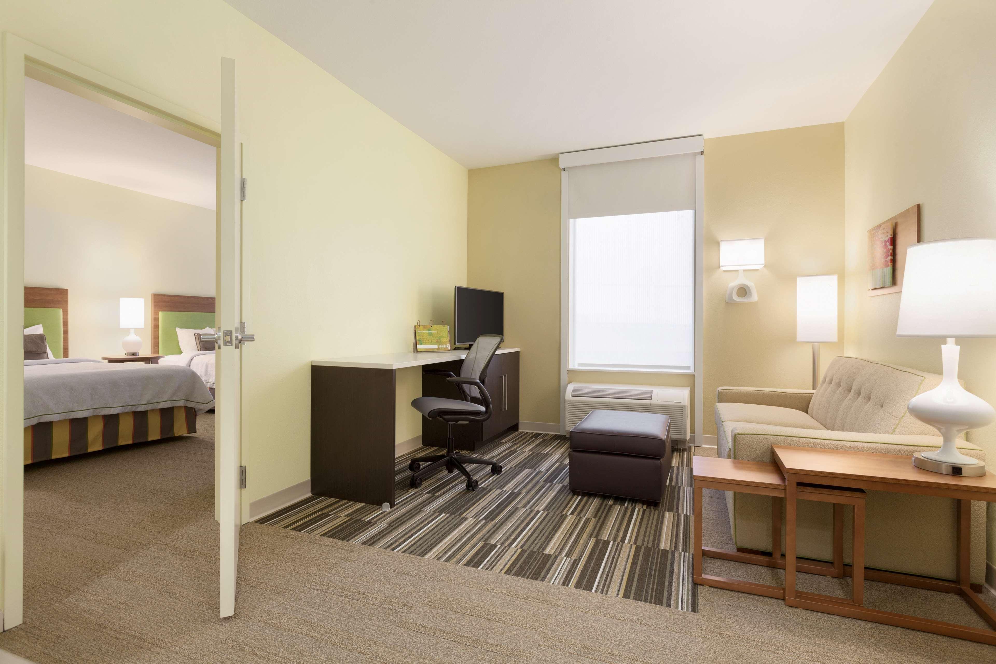 Home2 Suites By Hilton Lubbock Eksteriør billede