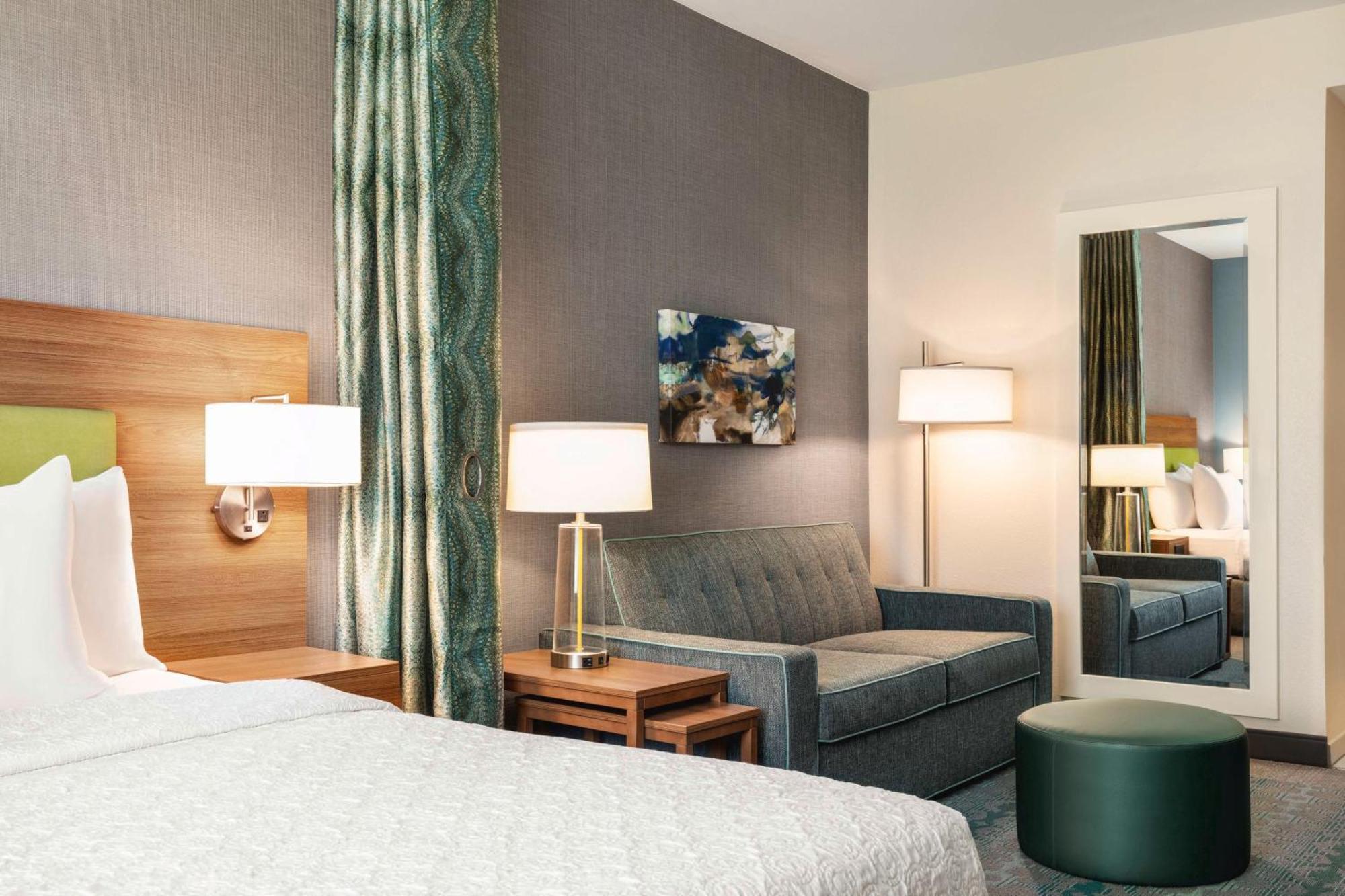 Home2 Suites By Hilton Lubbock Eksteriør billede